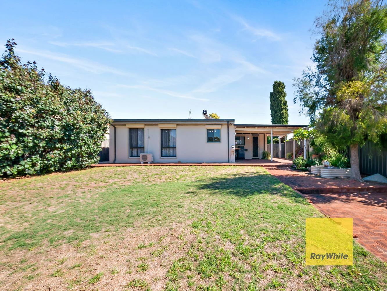 Additional image 18 of 15 Helena Crescent, Thornlie WA 6108