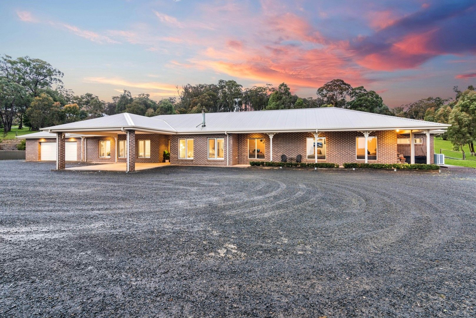 6 Chesterfield Drive, Wandong VIC 3758 Domain