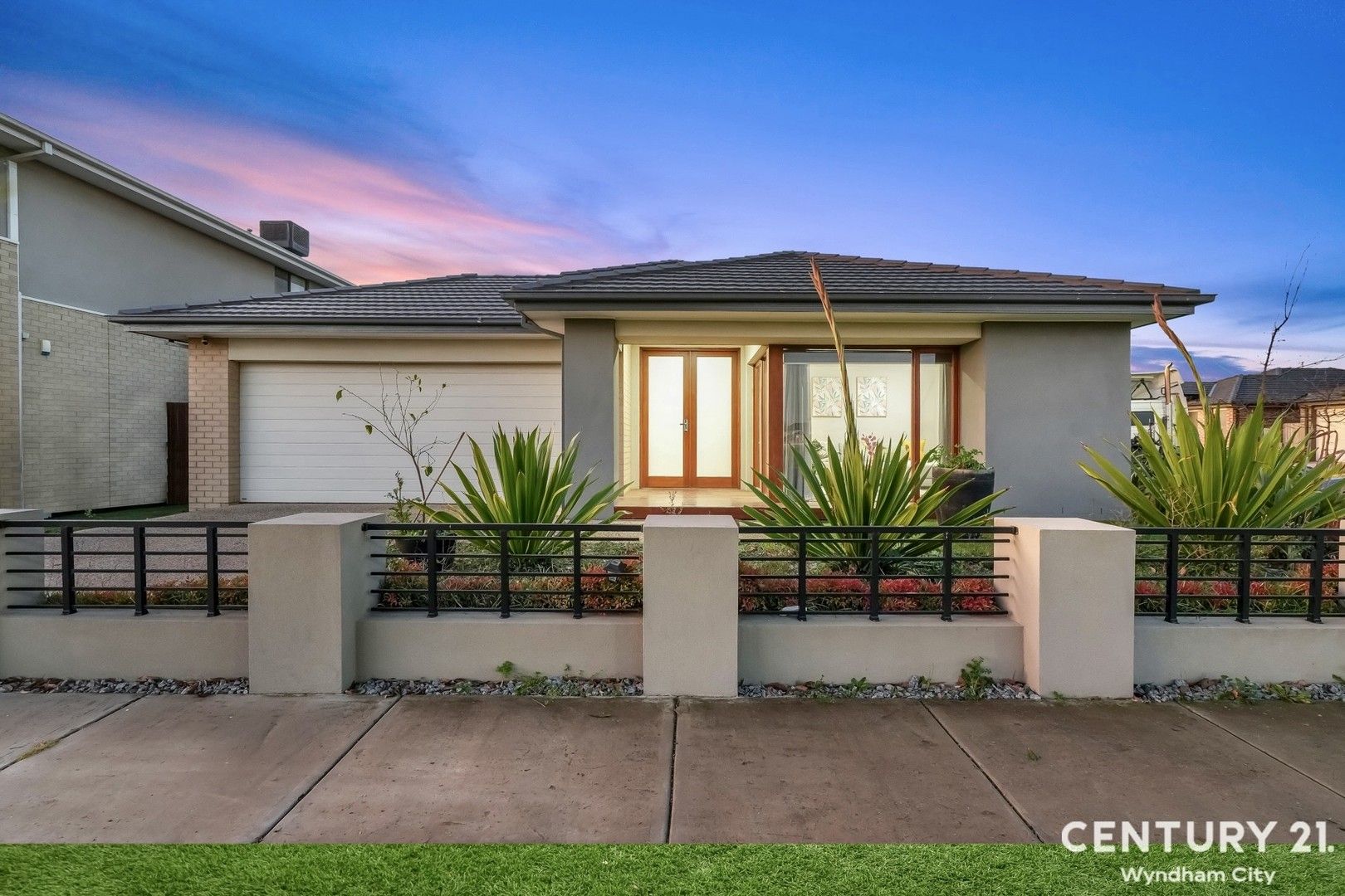 4 bedrooms House in 33 Bolte Drive TRUGANINA VIC, 3029
