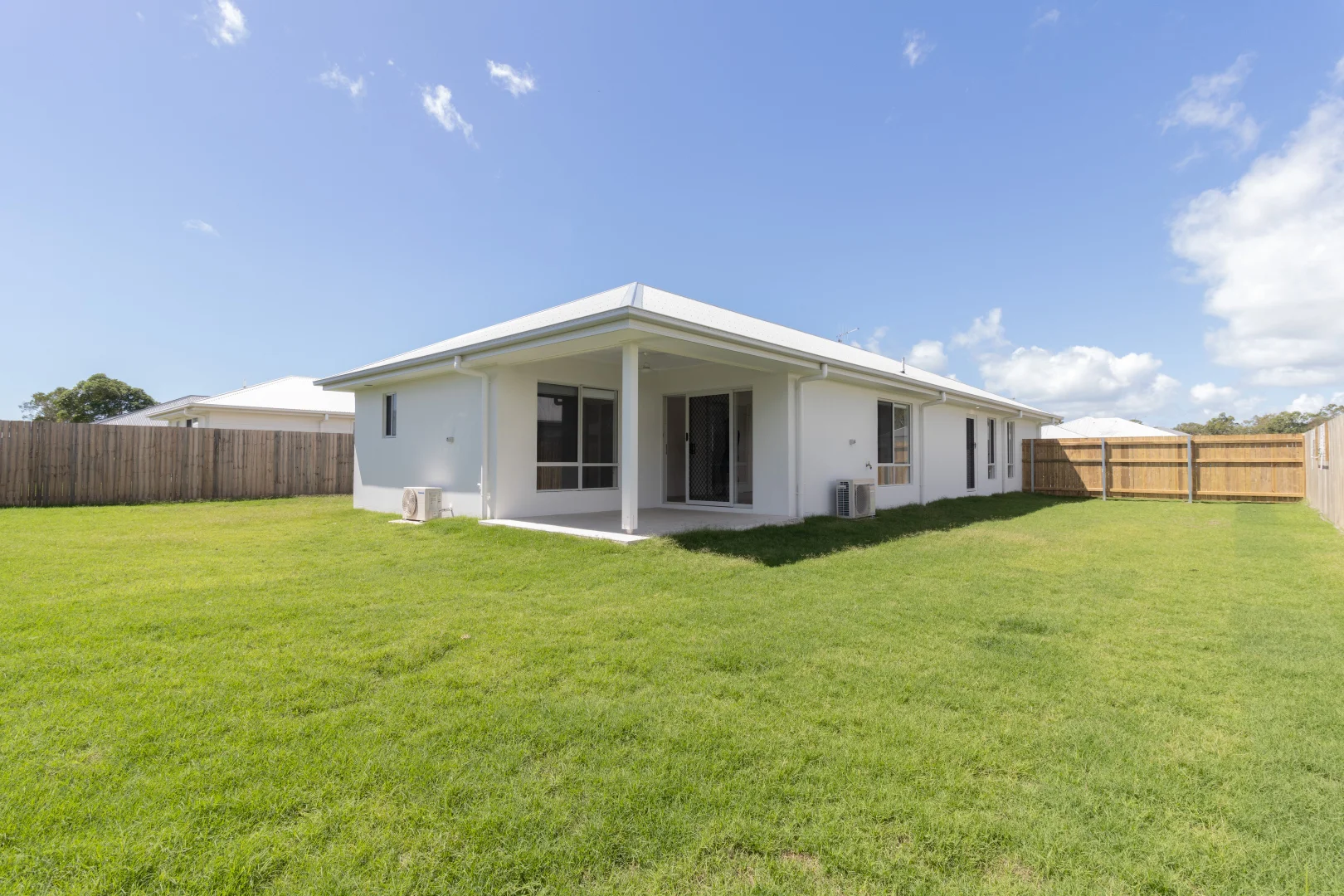 Additional image 12 of 27 Torbanlea Street, Burrum Heads QLD 4659