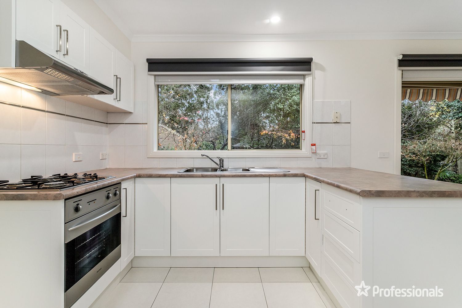 3/23 Lena Grove, Kilsyth VIC 3137 House For Rent Domain