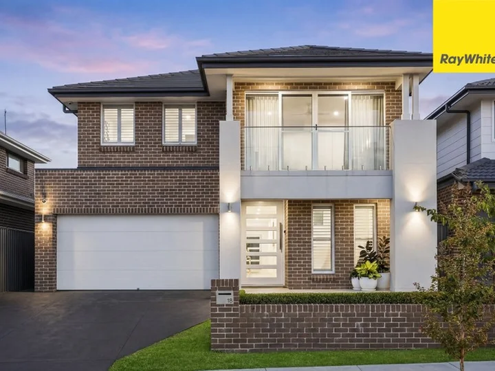 18 Tuncester Street, Colebee NSW 2761