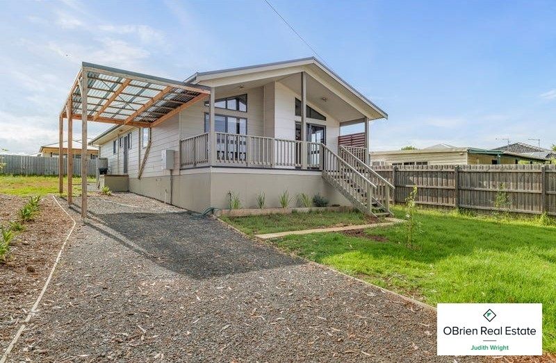 61 Scenic Drive, Cowes VIC 3922