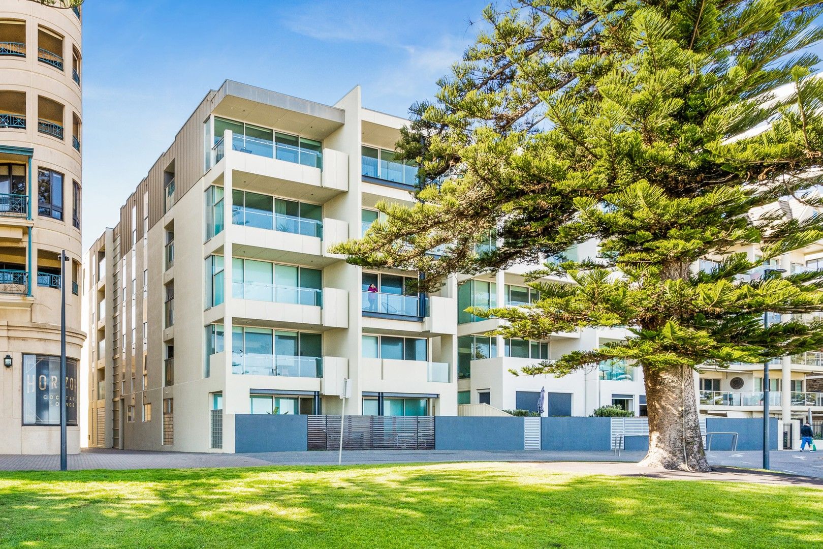 1 bedrooms Apartment / Unit / Flat in 5/2 South Esplanade GLENELG SA, 5045