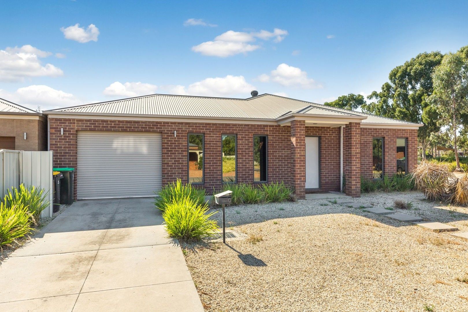 9 Parkview Court, Epsom VIC 3551 House For Rent Domain