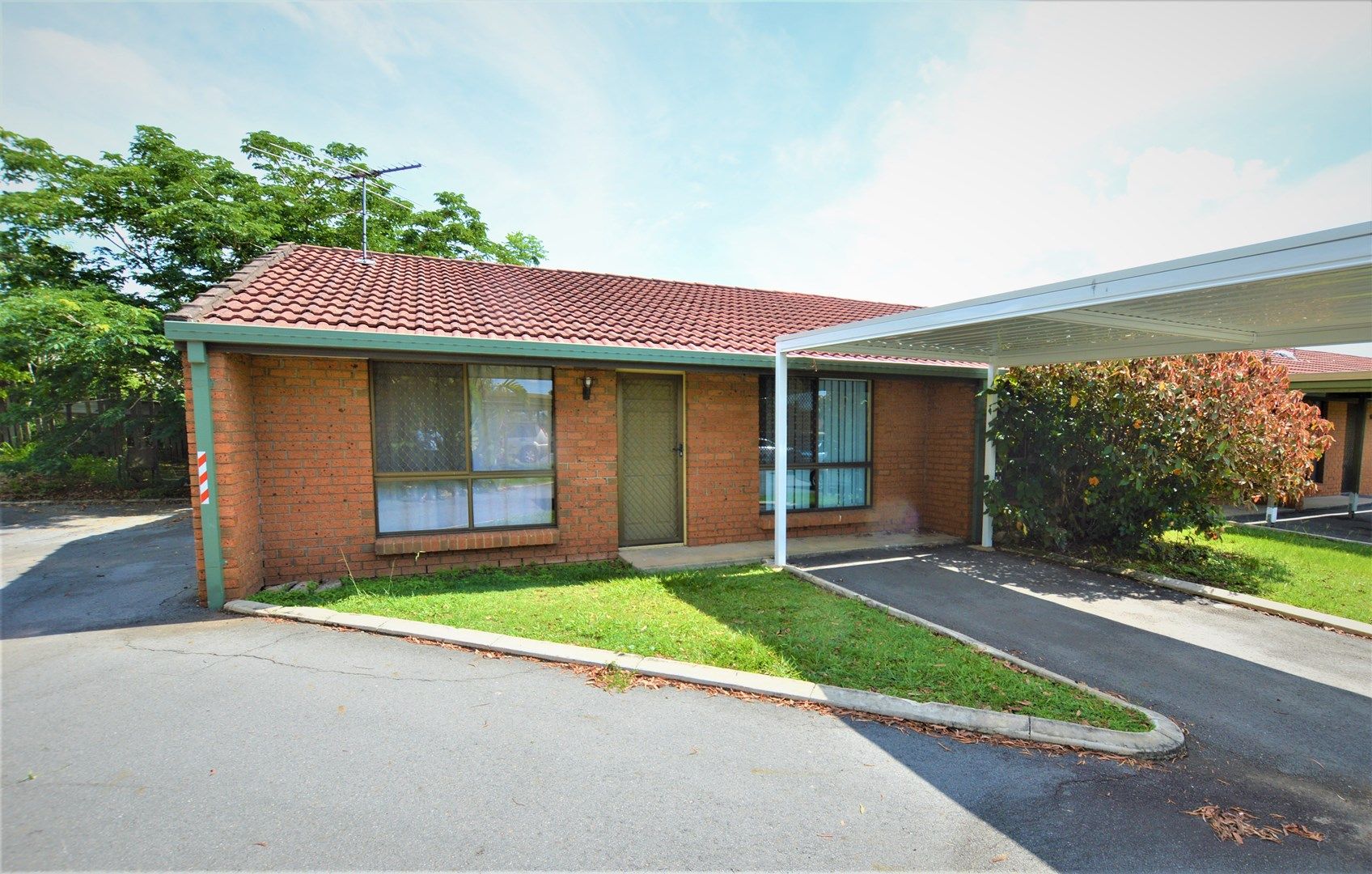 2 bedrooms Apartment / Unit / Flat in 6/20 Bourke Street WATERFORD WEST QLD, 4133