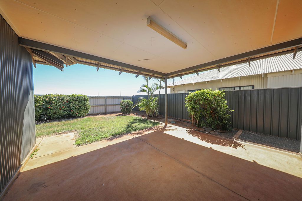 19 Walker Close, Millars Well WA 6714, Image 2