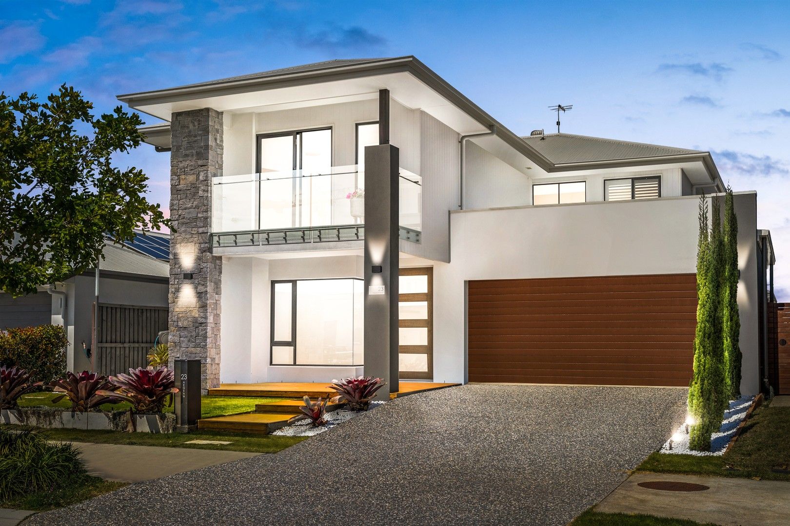 5 bedrooms House in 23 Aegean Avenue NEWPORT QLD, 4020