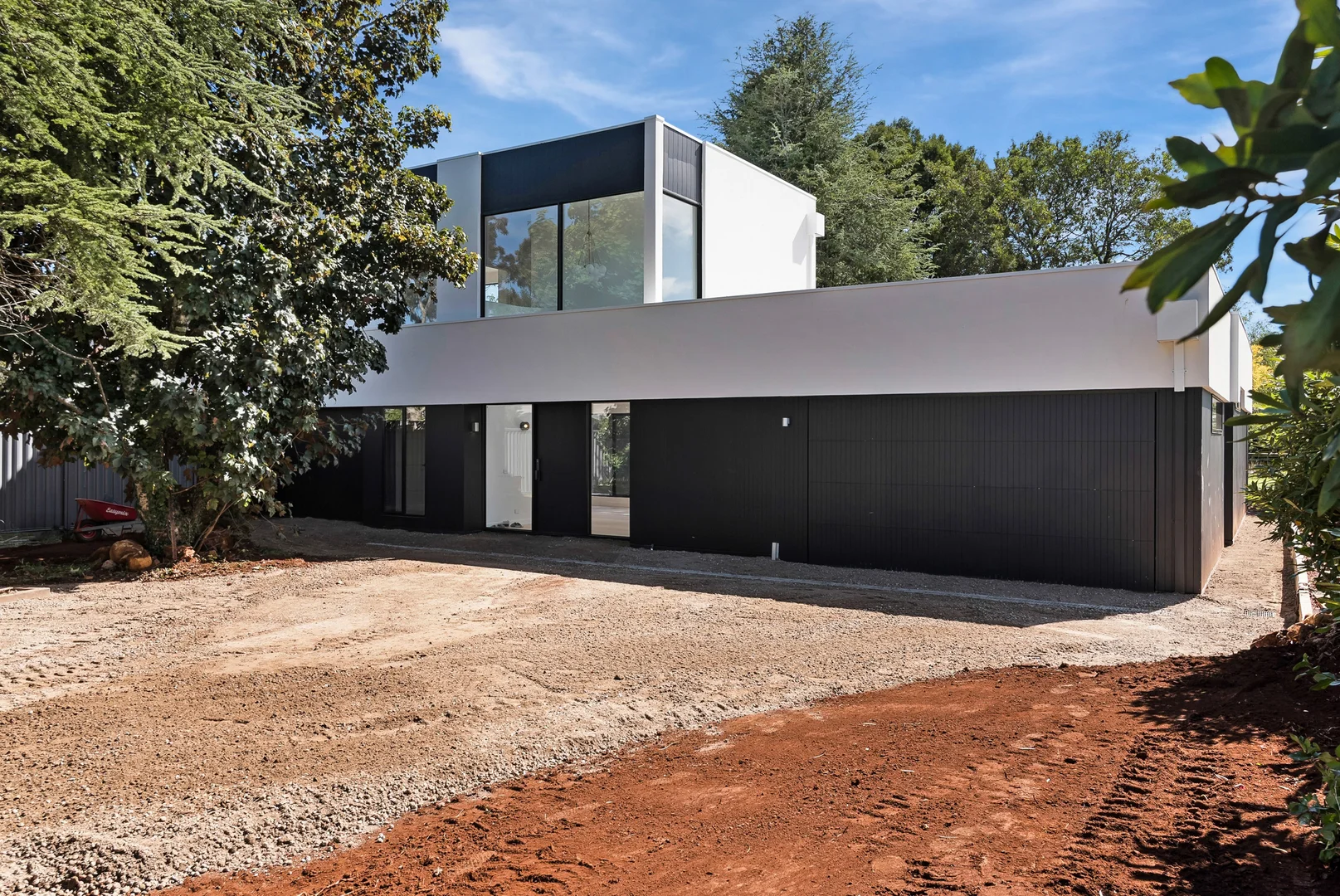 Additional image 10 of 86B High Street, Trentham VIC 3458