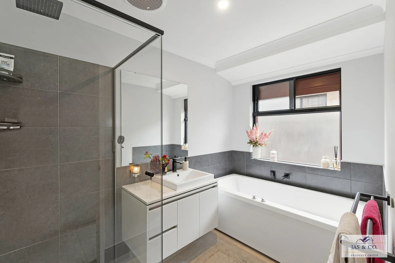 Additional image 22 of 4 Moorland Crescent, The Vines WA 6069