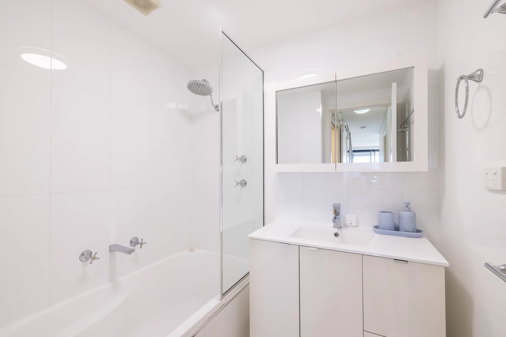 Additional image 16 of 1/211 Soldiers Point Road, Salamander Bay NSW 2317