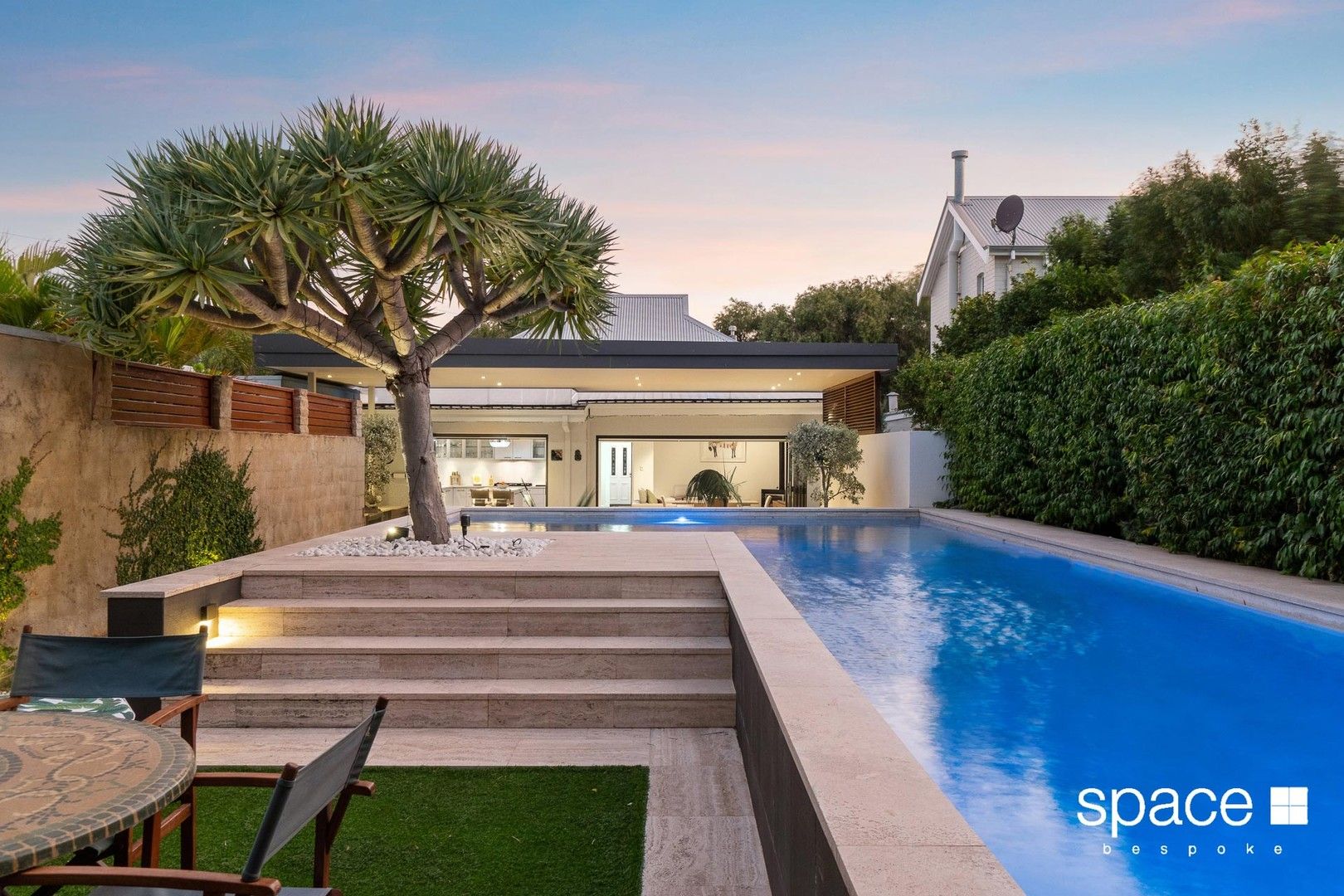 4 bedrooms House in 74 Napier Street COTTESLOE WA, 6011