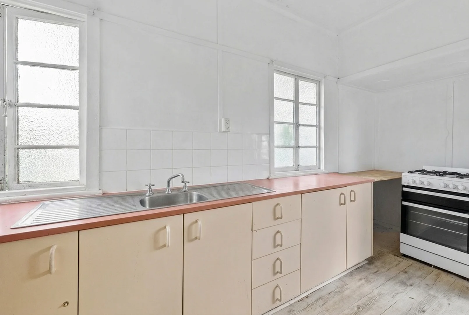 Additional image 4 of 48 Pattison Street, Mount Morgan QLD 4714