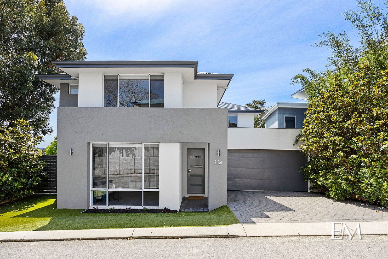4 bedrooms House in 215A Wilding Street DOUBLEVIEW WA, 6018