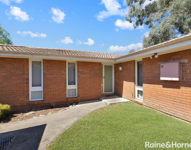 24 Ennis Way, Mitchell NSW 2795