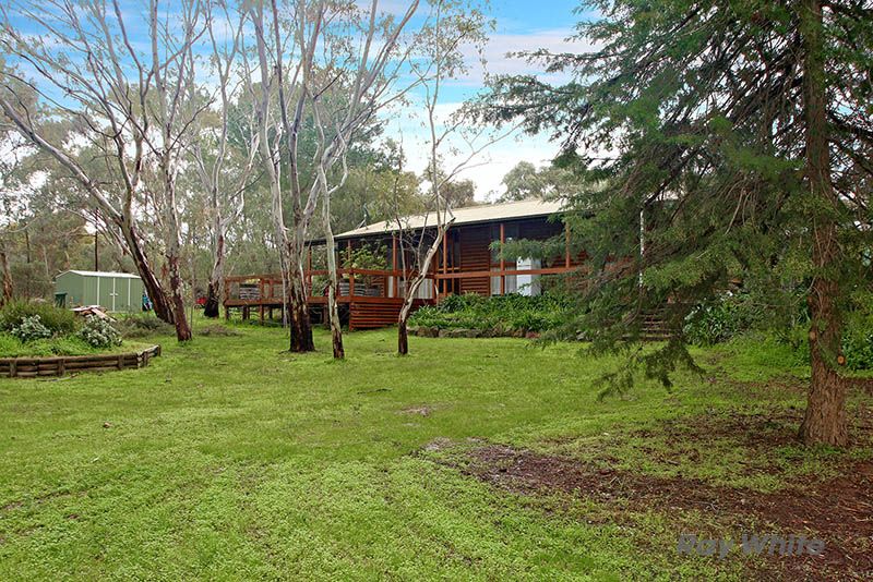 14 Adelaide North Road, Watervale SA 5452, Image 0