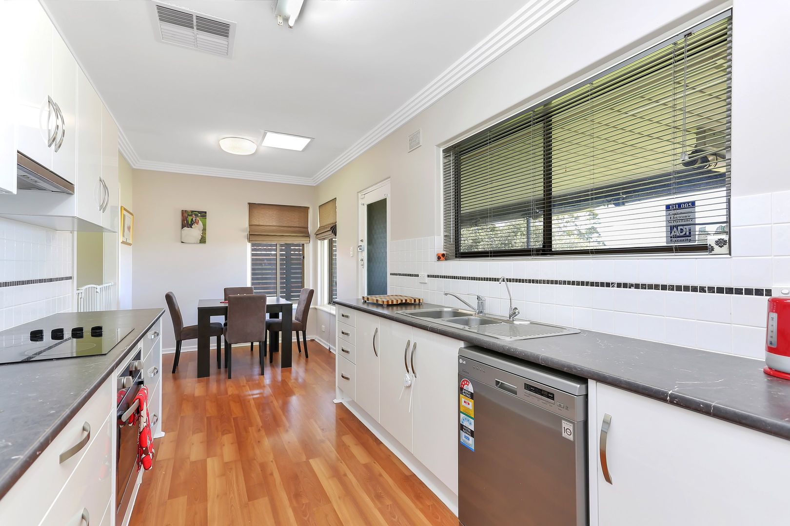 91 Eyre Crescent, Valley View SA 5093, Image 2