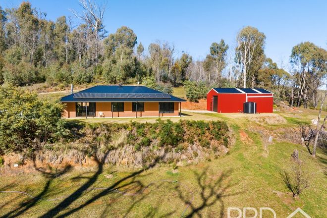 Picture of 16 Golden Grove Road, BATLOW NSW 2730