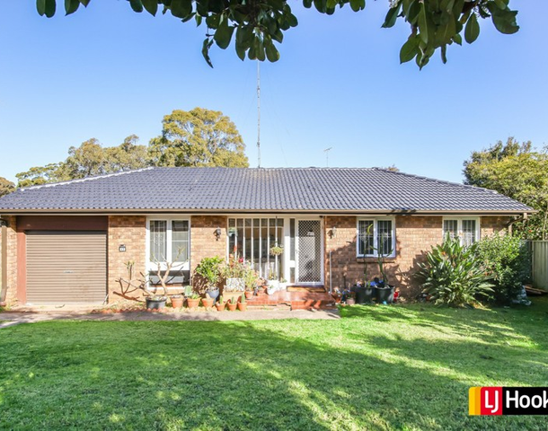 17 Dickens Road, Ambarvale NSW 2560