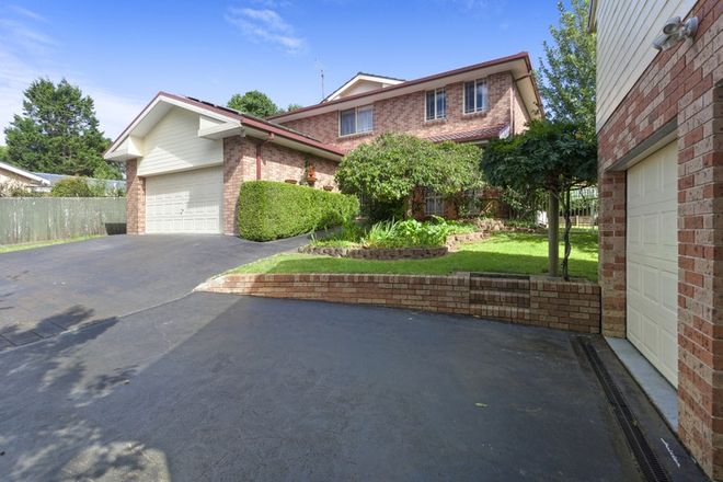 Picture of 14 Flora Street, WENTWORTH FALLS NSW 2782