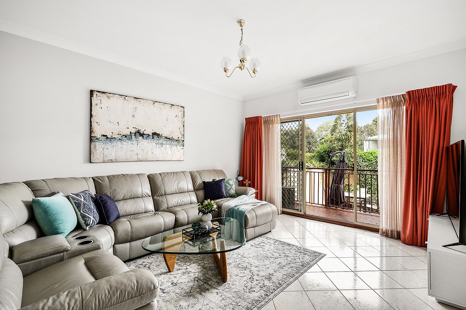 2/4B Coronation Road, Baulkham Hills NSW 2153, Image 1