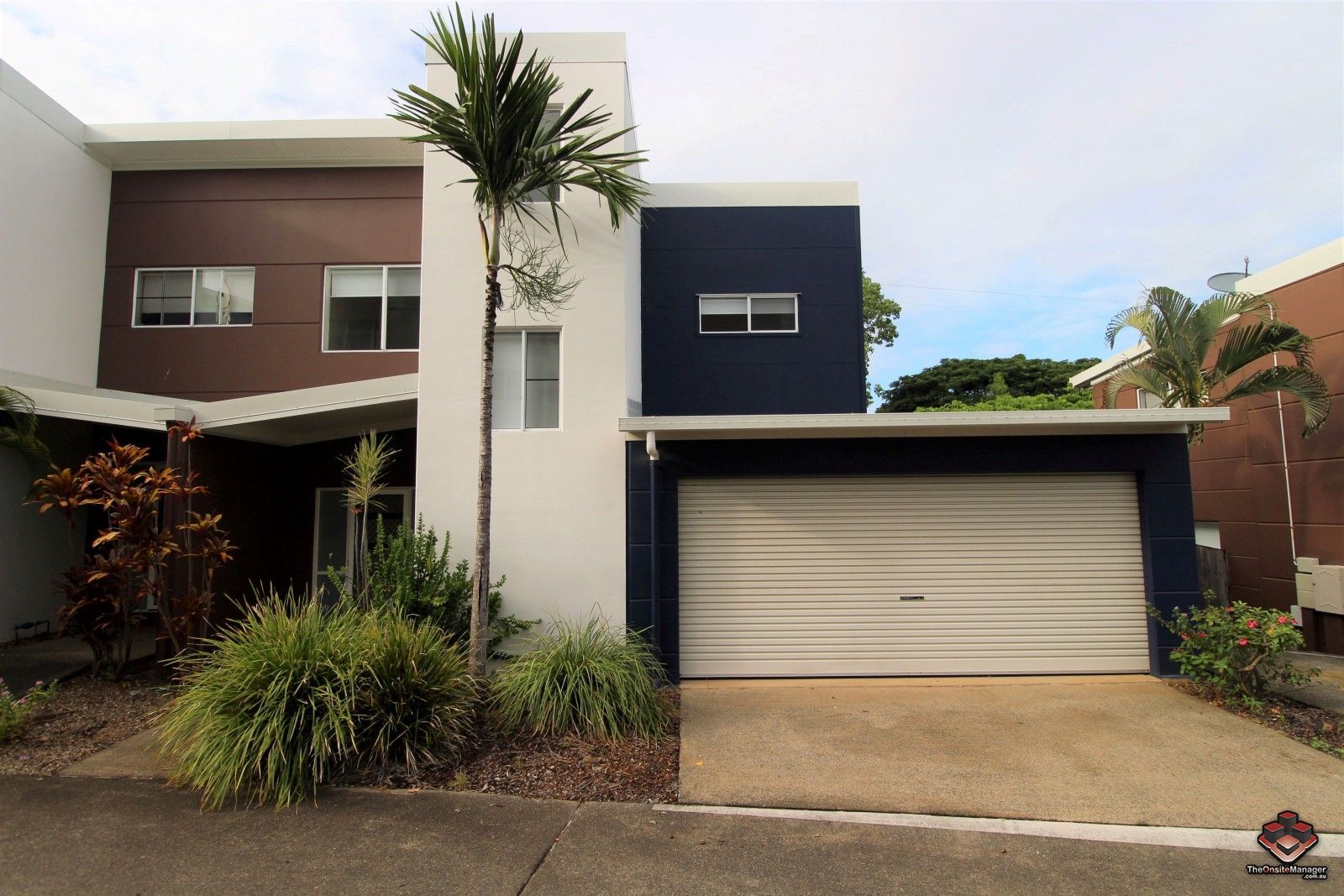 3 bedrooms Townhouse in ID:21125376/65 Manooka Drive CANNONVALE QLD, 4802
