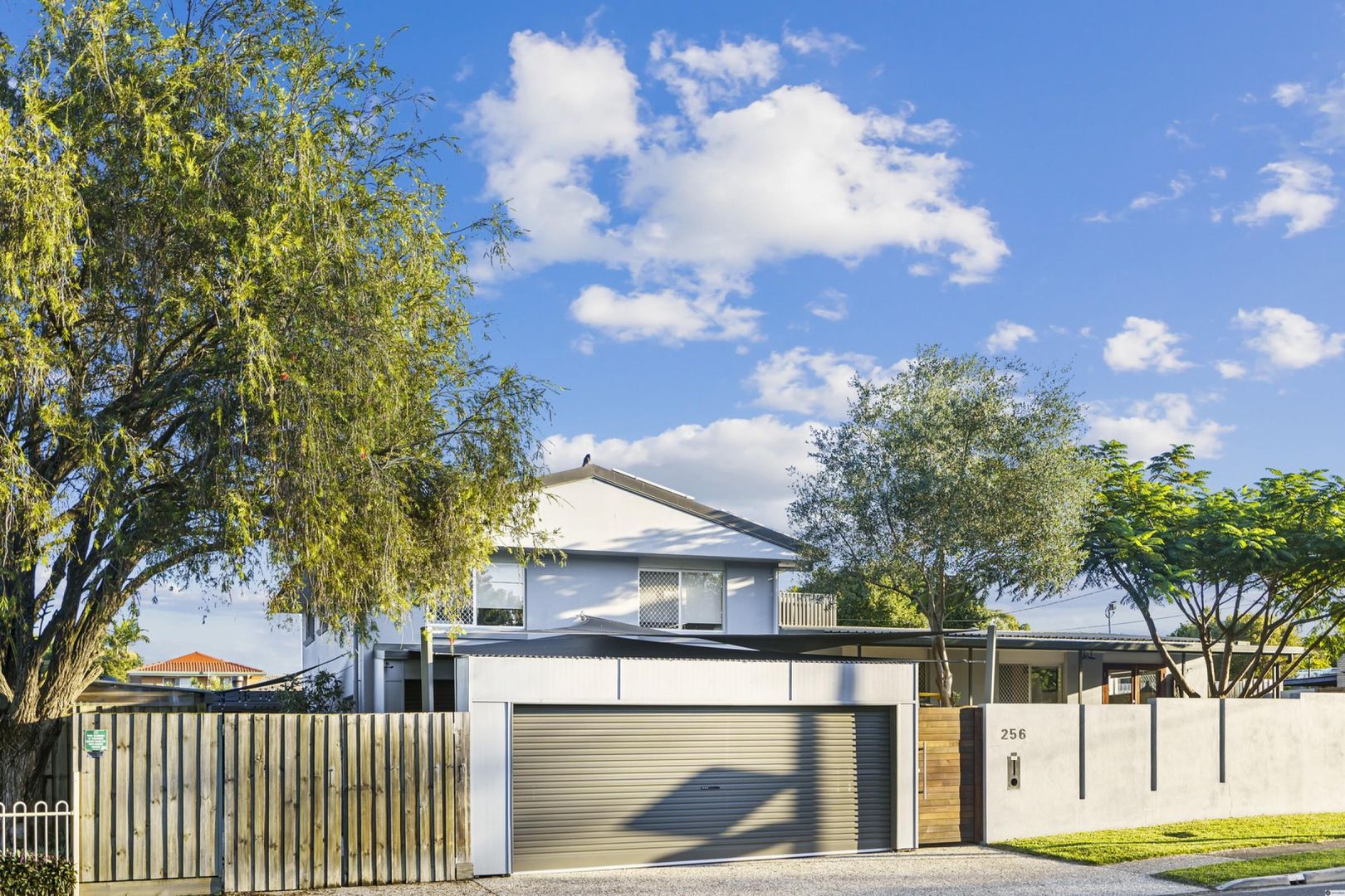 2 Brockworth Street, Wynnum West QLD 4178