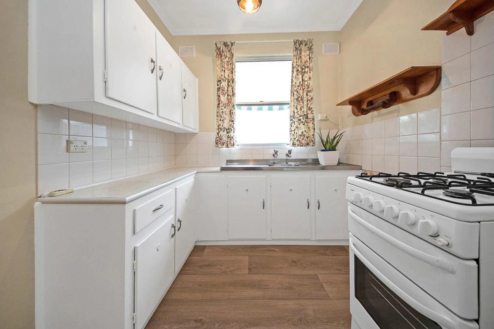 Additional image 2 of 403 Mersey Road, Taperoo SA 5017