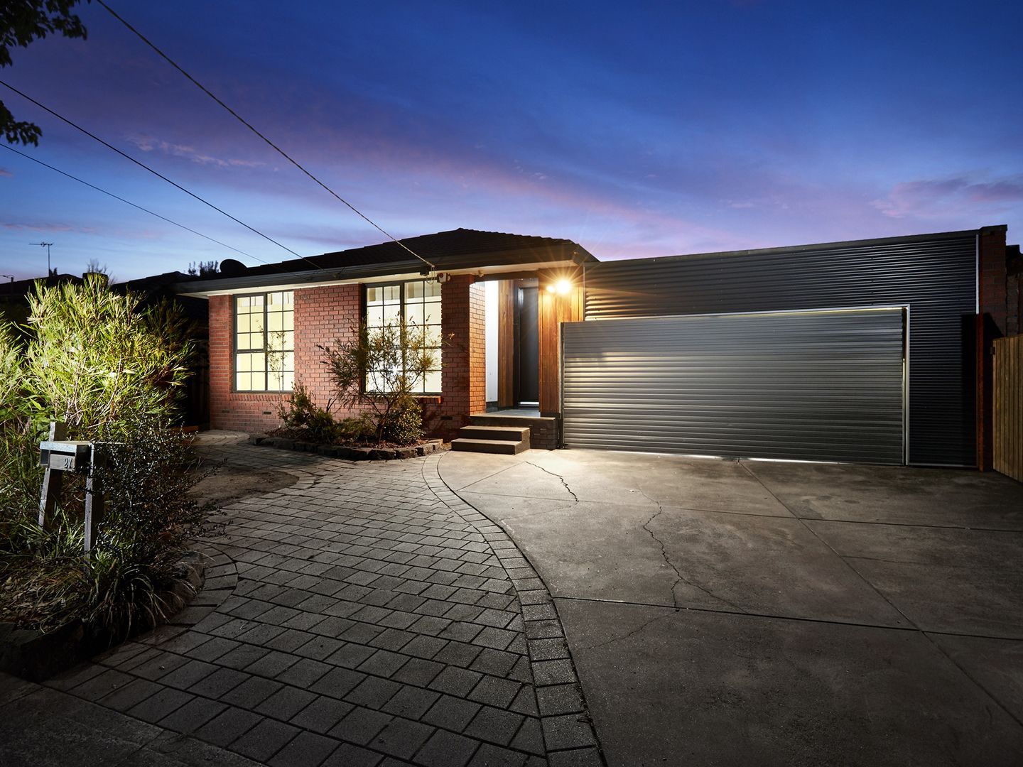 27 Lady Nelson Crescent, Altona Meadows VIC 3028