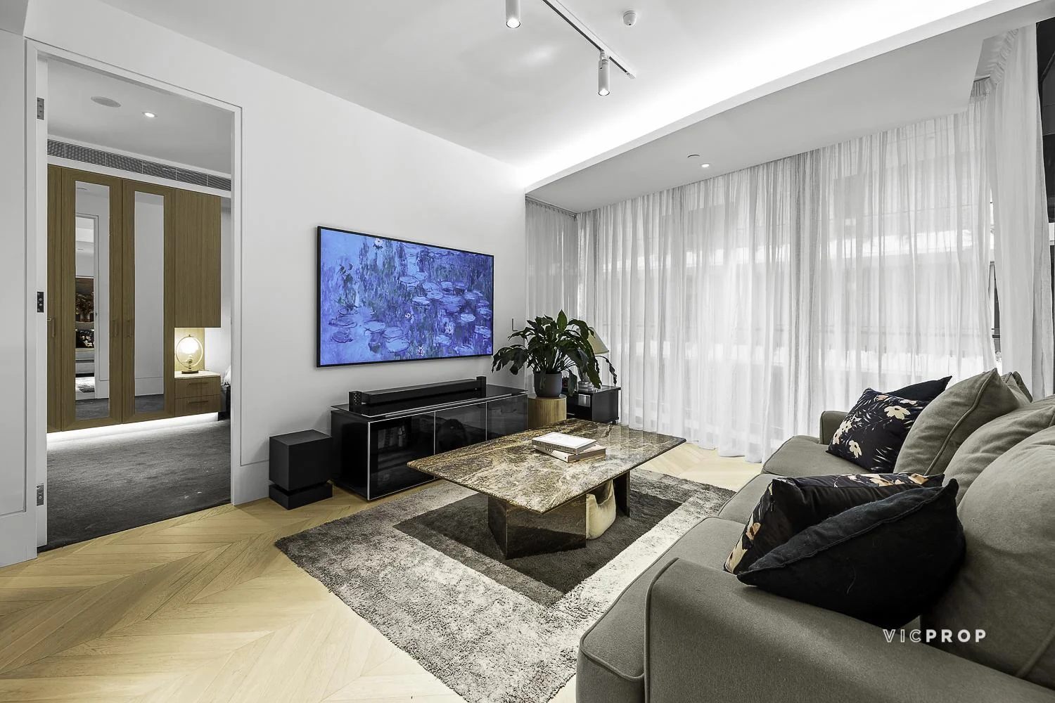 Additional image 3 of 505P/14-16 The Esplanade, St Kilda VIC 3182