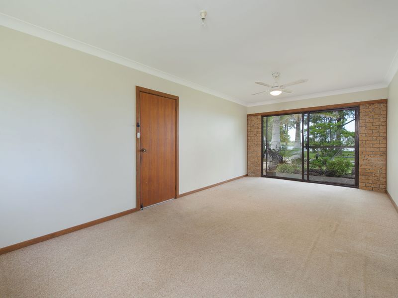 76 McMillan Drive, BLACKMANS POINT NSW 2444, Image 2