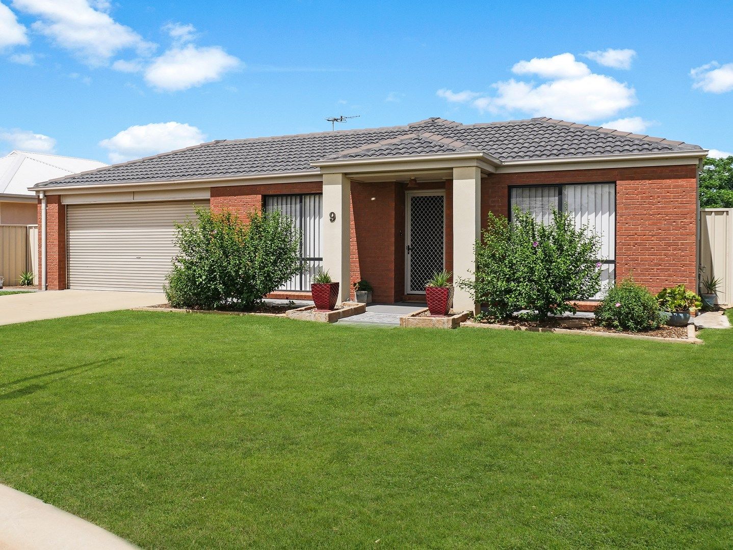 9 Golf Club Drive, Leeton NSW 2705, Image 0