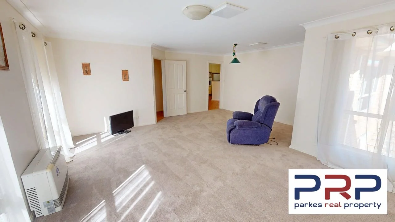 Additional image 5 of 4 Hazelbank Avenue, Parkes NSW 2870