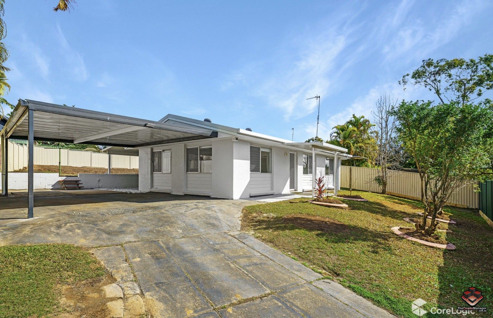 3 bedrooms House in 170 Currumburra Road ASHMORE QLD, 4214