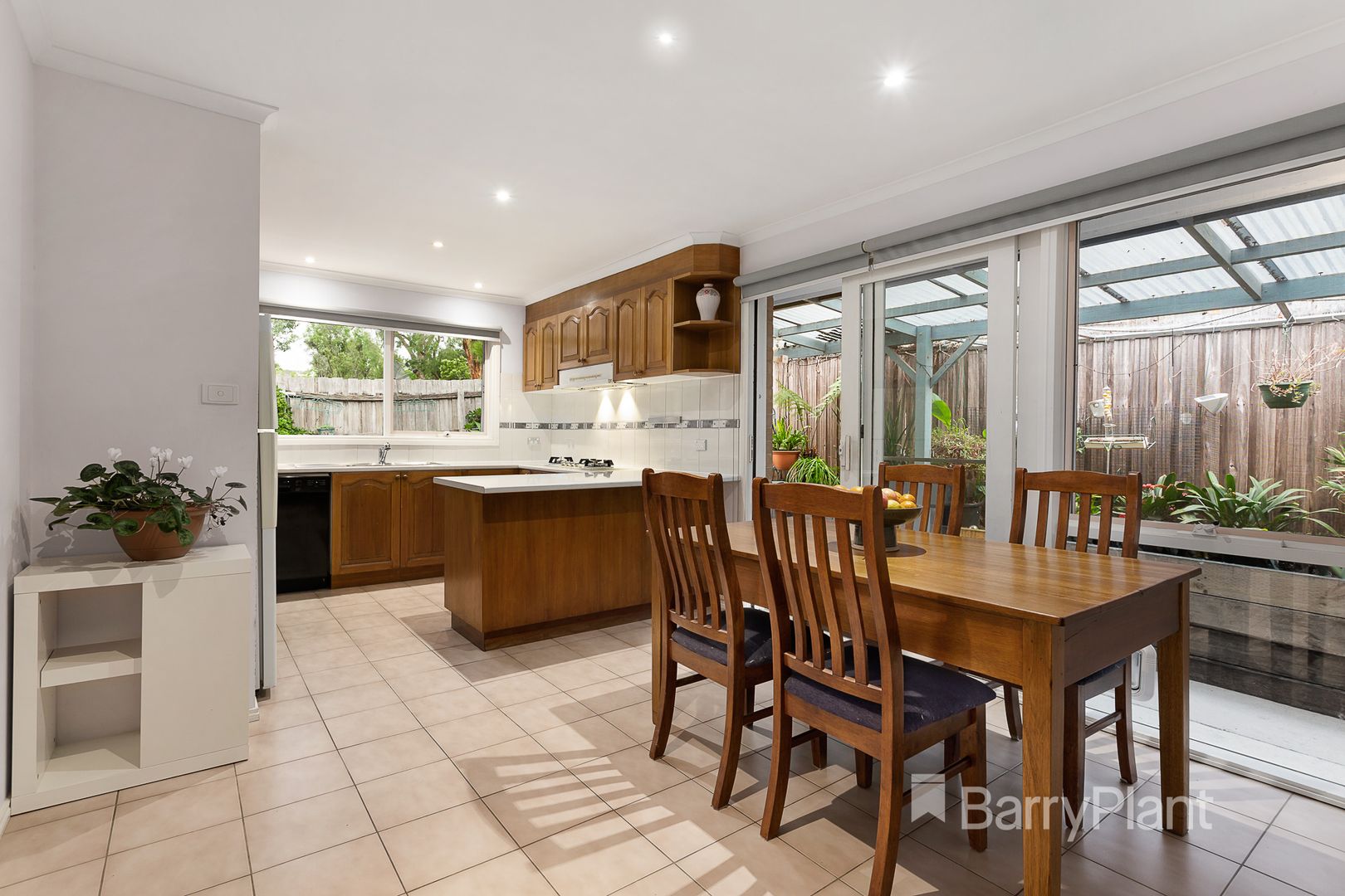 2/25 Marcus Road, Templestowe Lower VIC 3107, Image 2