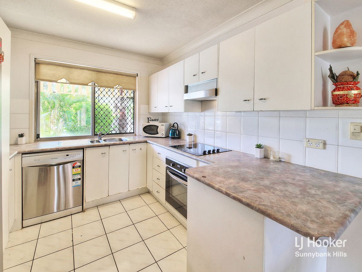 7/9 Lawrence Close, Robertson QLD 4109, Image 1