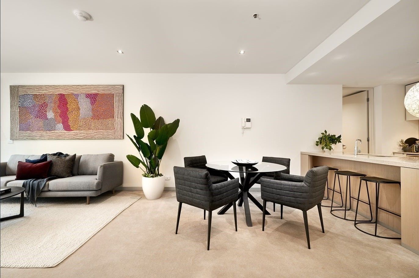 2 bedrooms Apartment / Unit / Flat in  SCHOFIELDS NSW, 2762