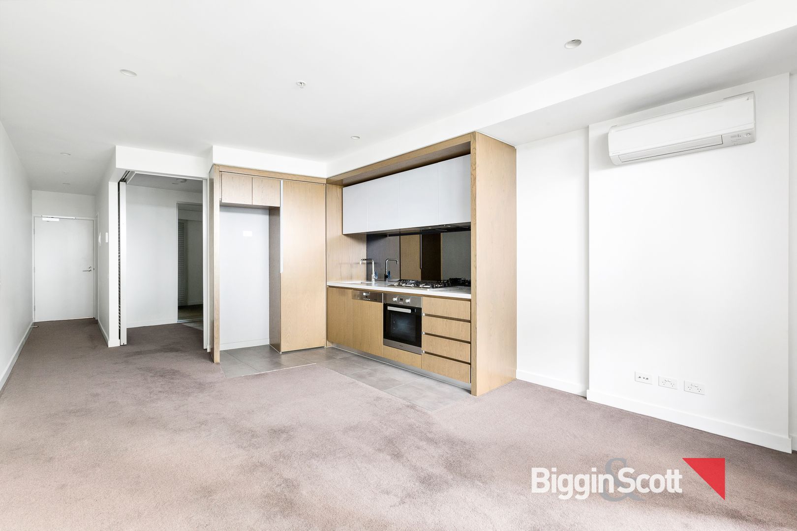 120/6 Acacia Place, Abbotsford VIC 3067, Image 2