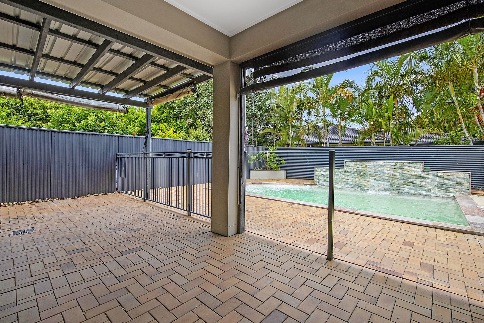 14 Rimu Place, Molendinar QLD 4214, Image 2