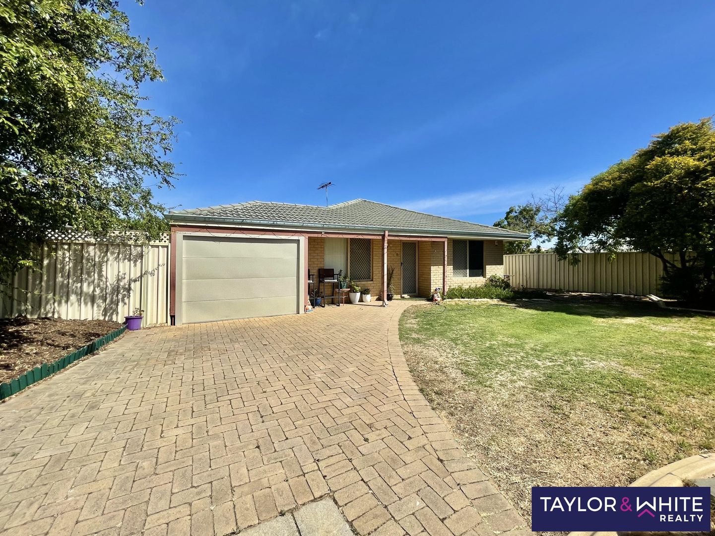 18 Huon Place, Merriwa WA 6030, Image 1