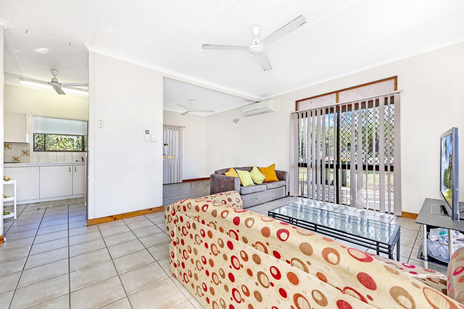 11 Castlereagh Drive, Leanyer NT 0812, Image 2