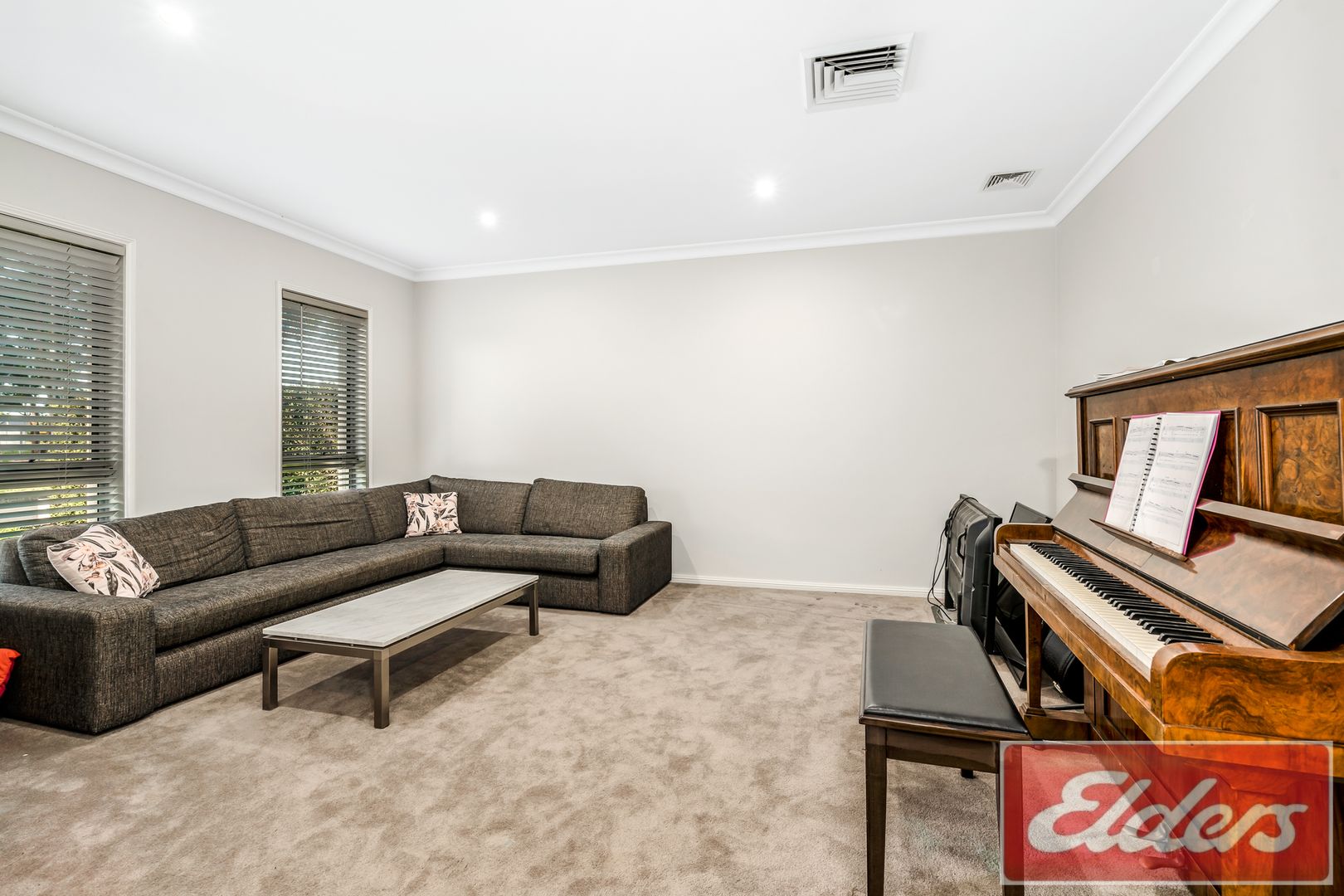 6 Buttercup Street, Claremont Meadows NSW 2747, Image 1
