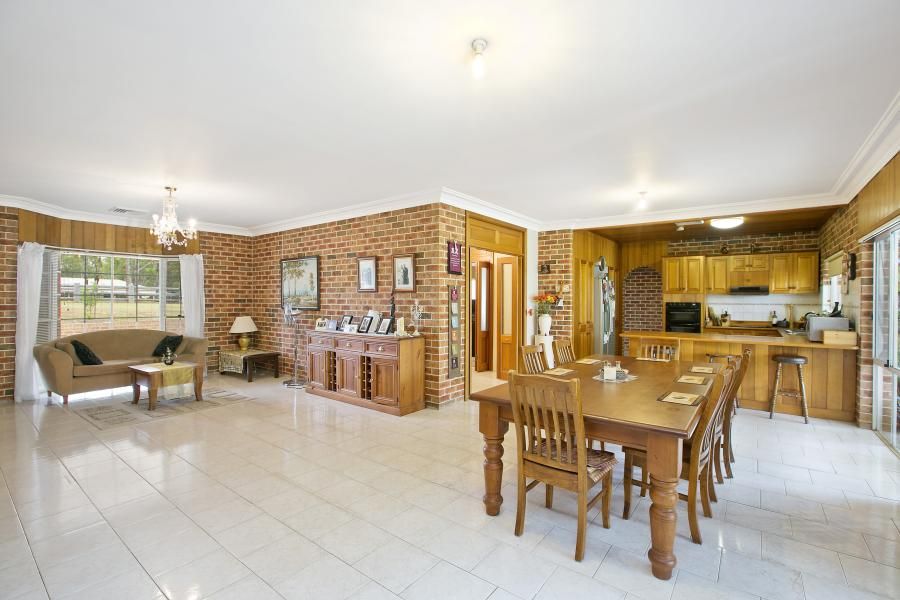 146 Ellis Lane, ELLIS LANE NSW 2570, Image 2