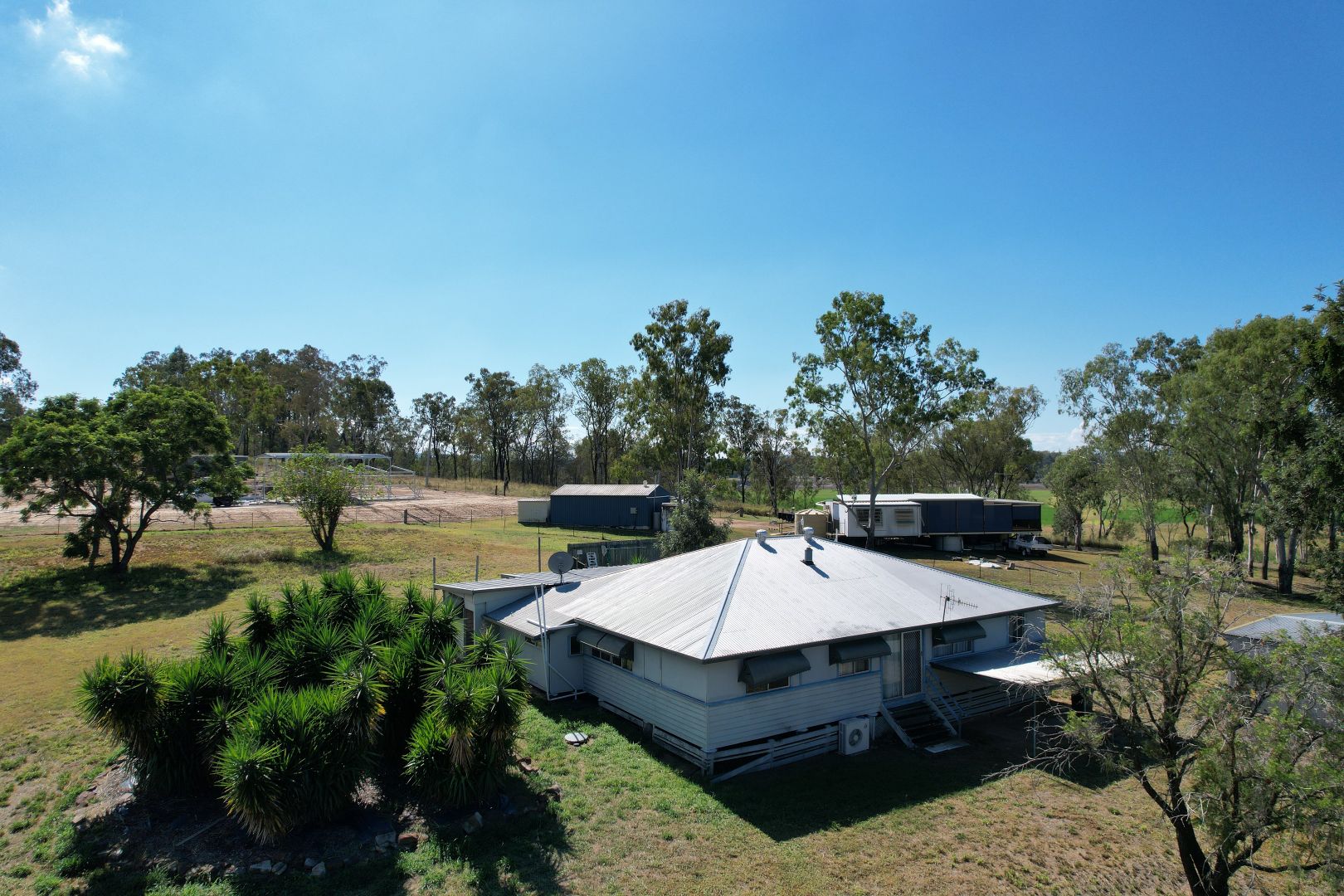 8 Long Drive, Monto QLD 4630, Image 1