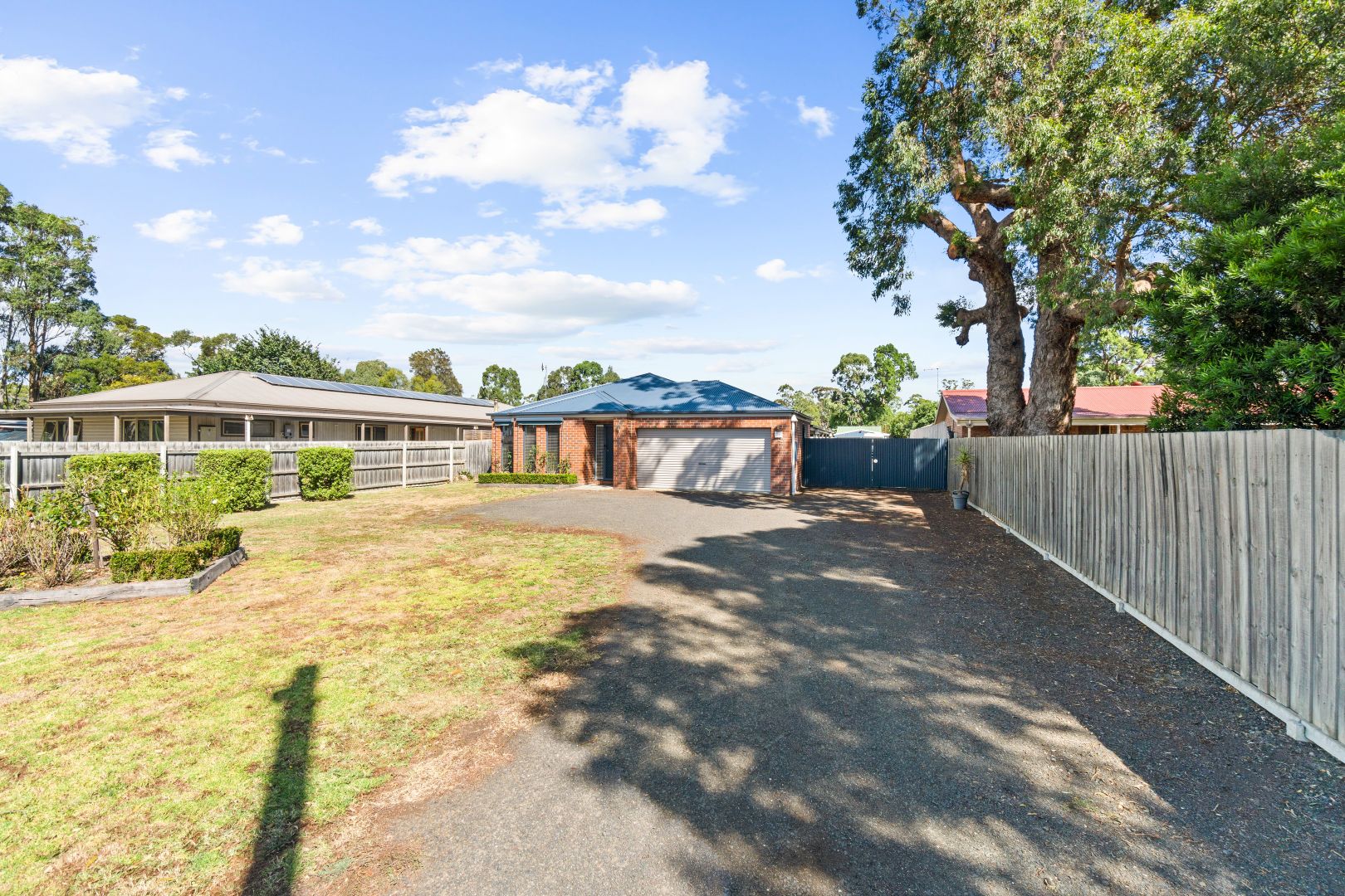 43 Victoria Street, Toongabbie VIC 3856, Image 2