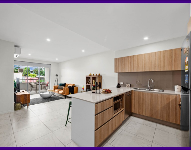 8/908 Logan Road, Holland Park West QLD 4121