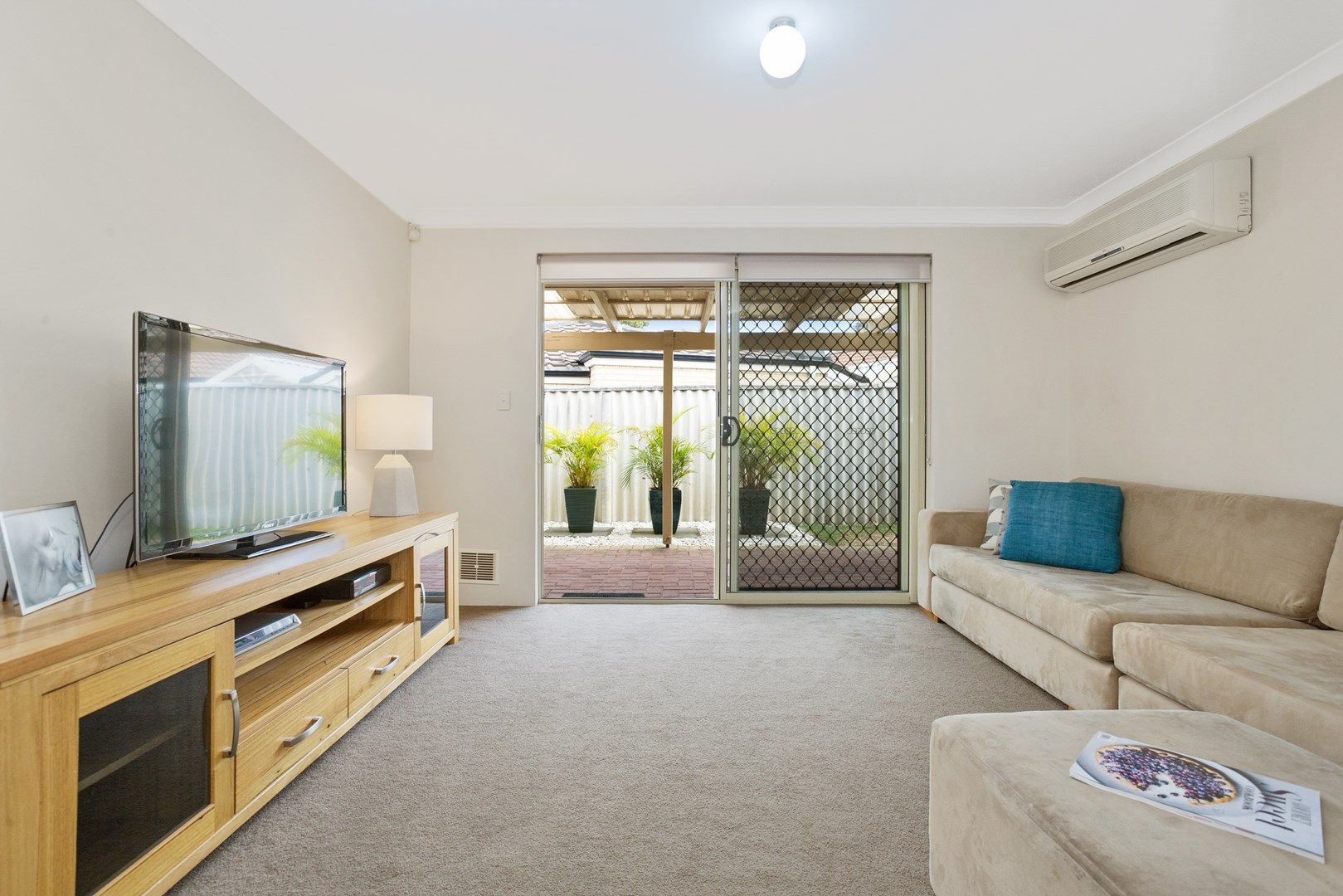 2/17 Pusey Street, Bentley WA 6102, Image 0