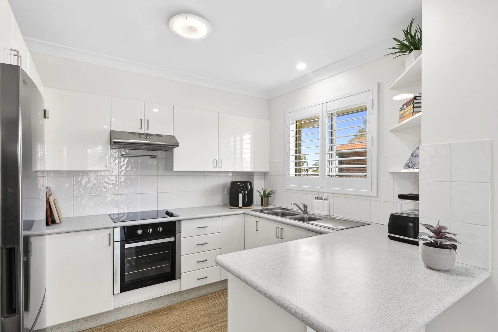 Additional image 2 of 17/9-13 Koorabel Avenue, Gymea NSW 2227