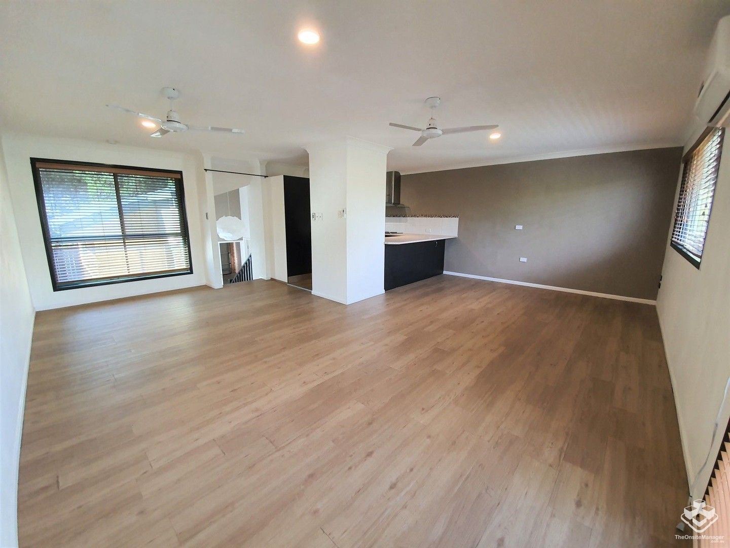 3 bedrooms Apartment / Unit / Flat in ID:21144667/6 Crestridge Crescent OXENFORD QLD, 4210