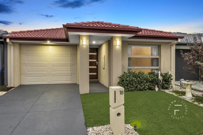 Picture of 18 Strickland Street, CRANBOURNE WEST VIC 3977